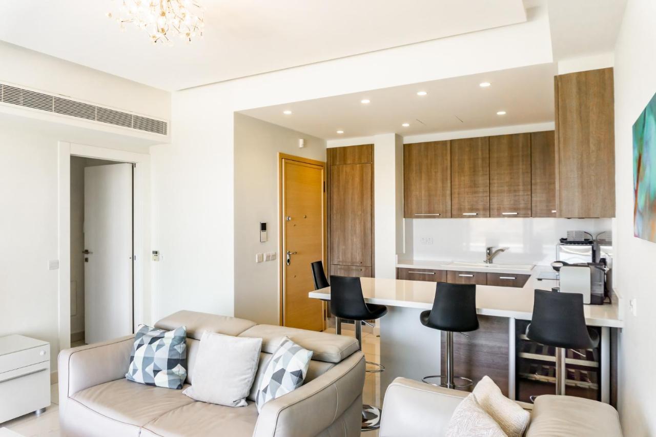 Limassol Marina Nereids D22 By Ezoria Villas 外观 照片