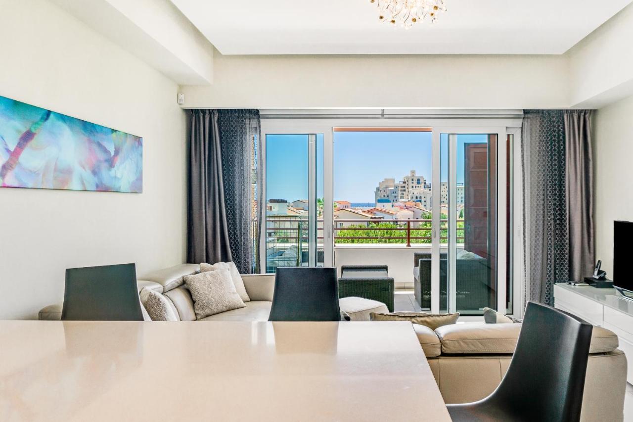Limassol Marina Nereids D22 By Ezoria Villas 外观 照片