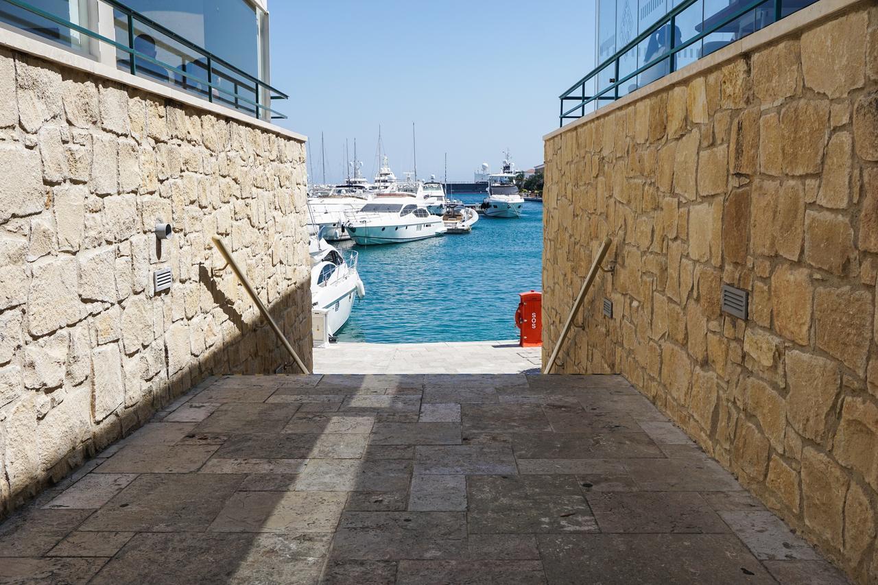 Limassol Marina Nereids D22 By Ezoria Villas 外观 照片